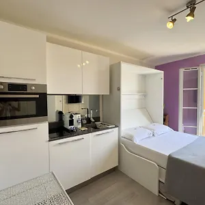  Apartment Riviera Nice: Old Town With Sea View France